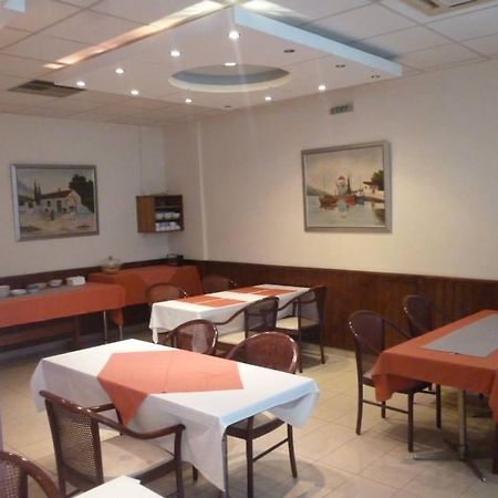 Hotel Korinthos Eksteriør bilde